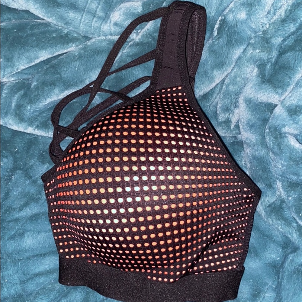 Bra - Picture 2 of 3